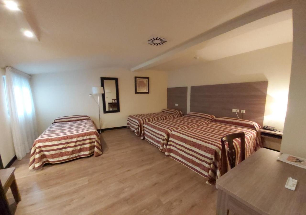 Hotel Centro Los Braseros Burgo Exteriör bild